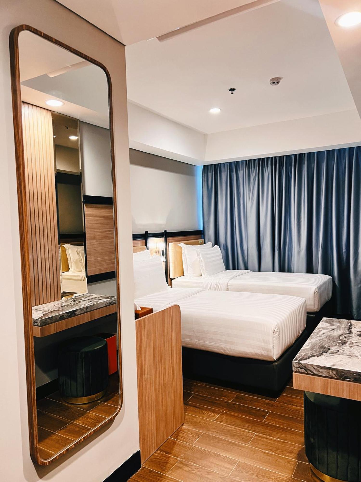 D'Primahotel Airport Sultan Hasanuddin Makassar Sudiang Exterior photo